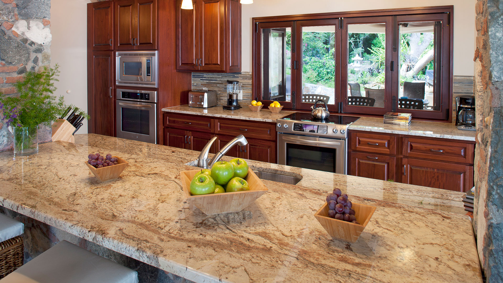 Island Rider villa exterior and landscaping