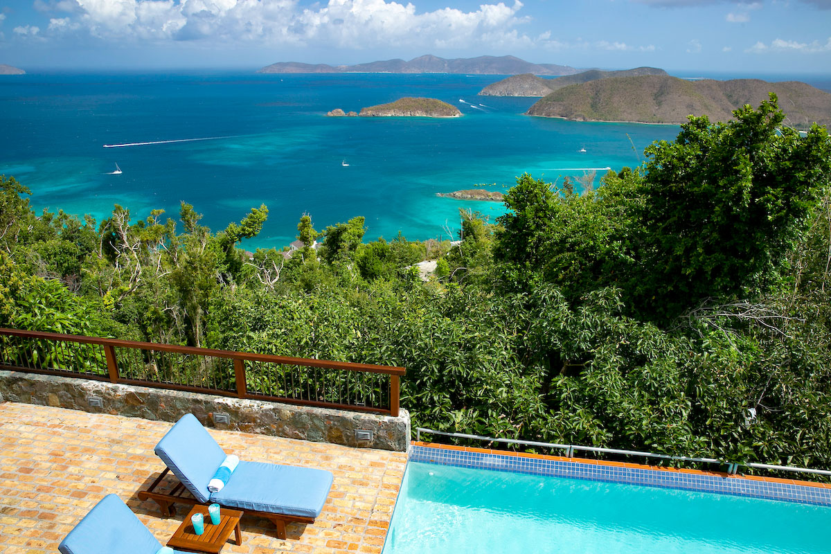 Mango Bay pool and sundeck