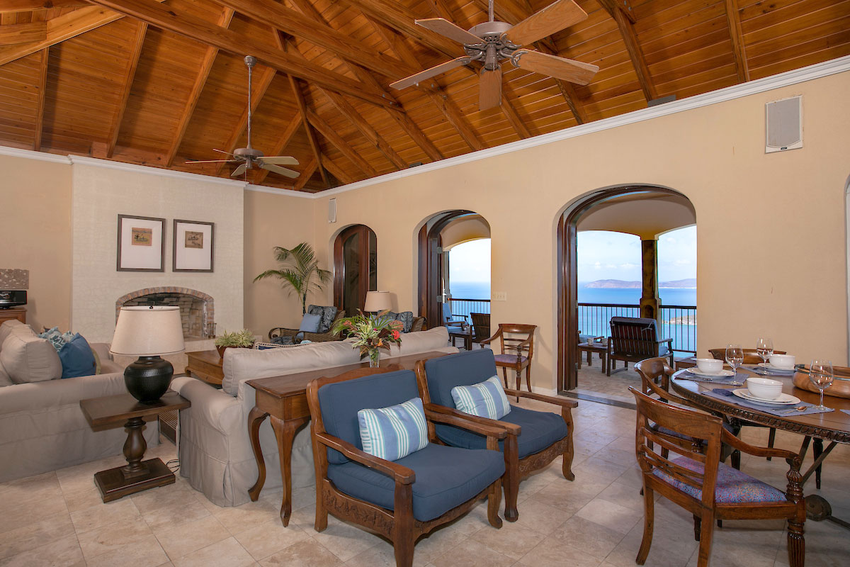 Mango Bay gourmet kitchen with modern appliances