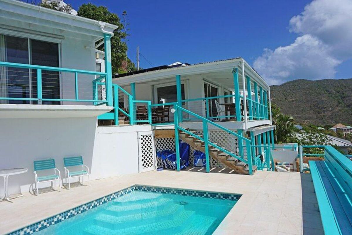 Reef Break Vista outdoor living spaces and island breezes