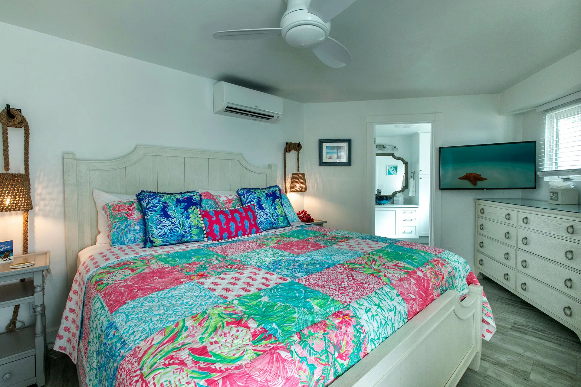 Sea Forever air-conditioned bedroom with king bed