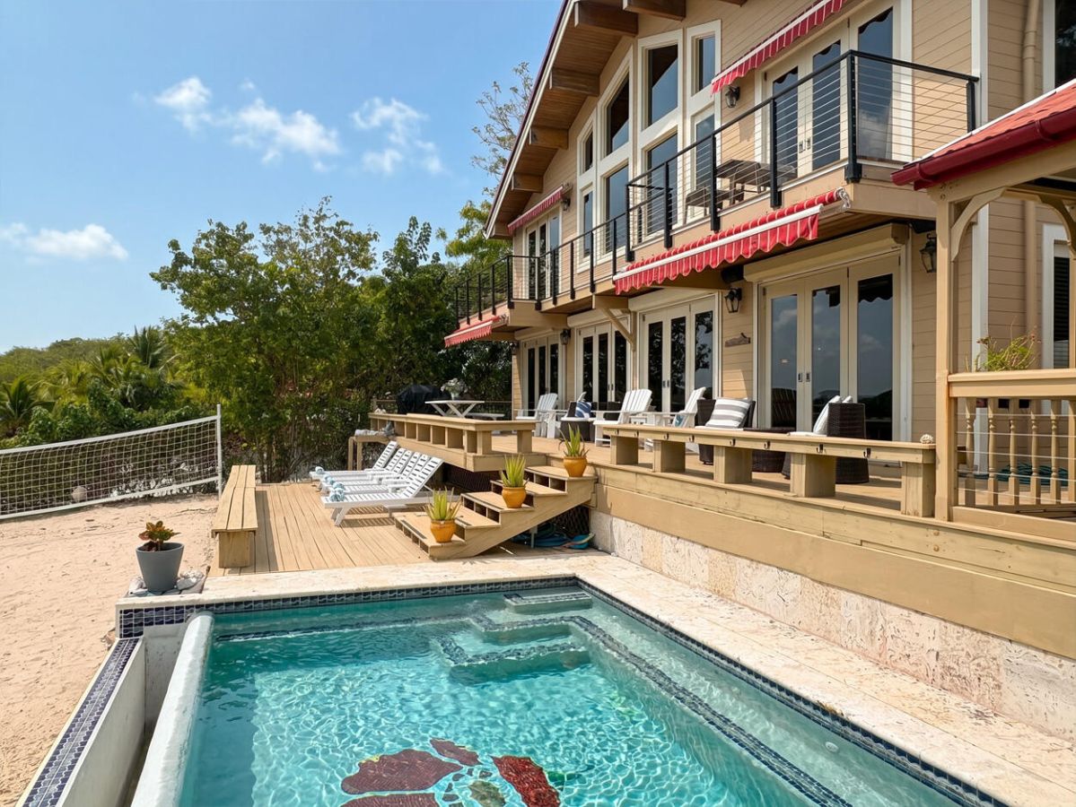 Seaside Breeze private pool and sun deck