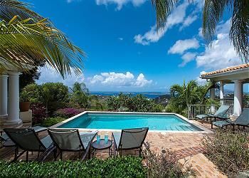 Vista Caribe pool area and island view