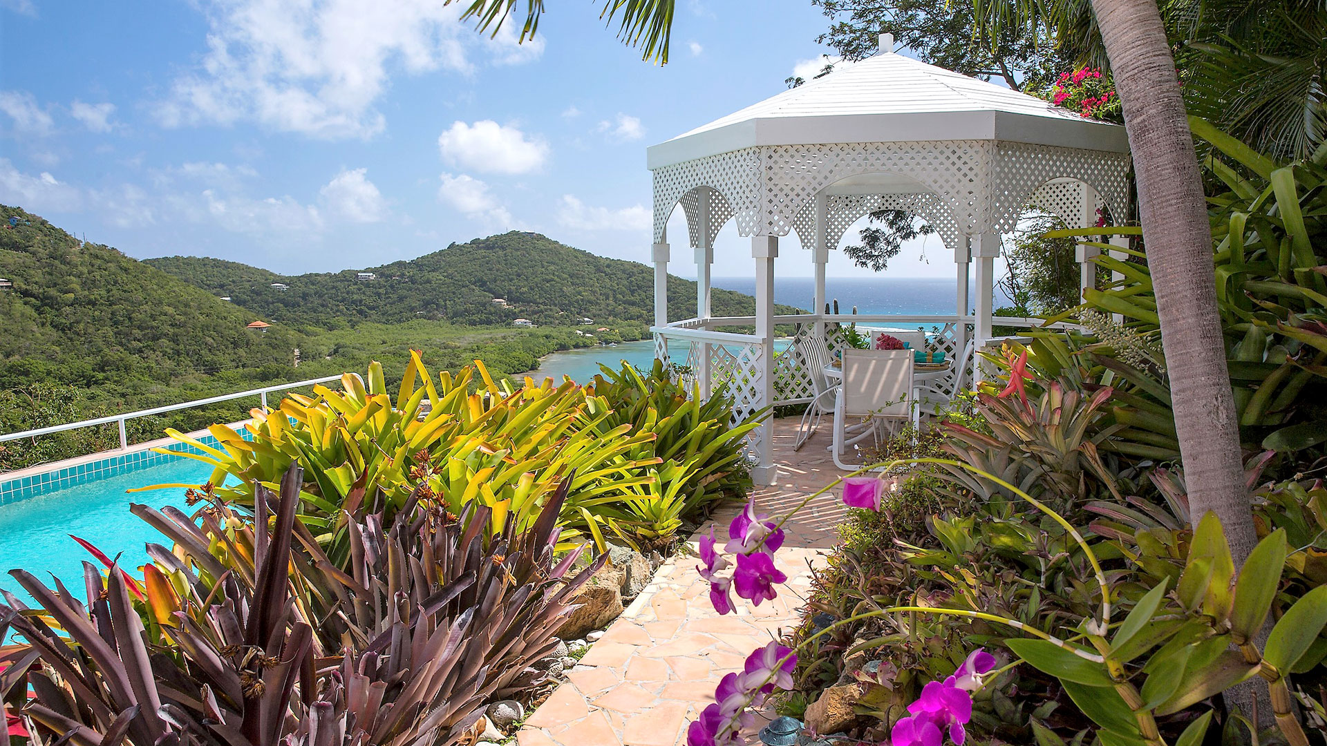 Waterfall ocean view terrace and outdoor dining
