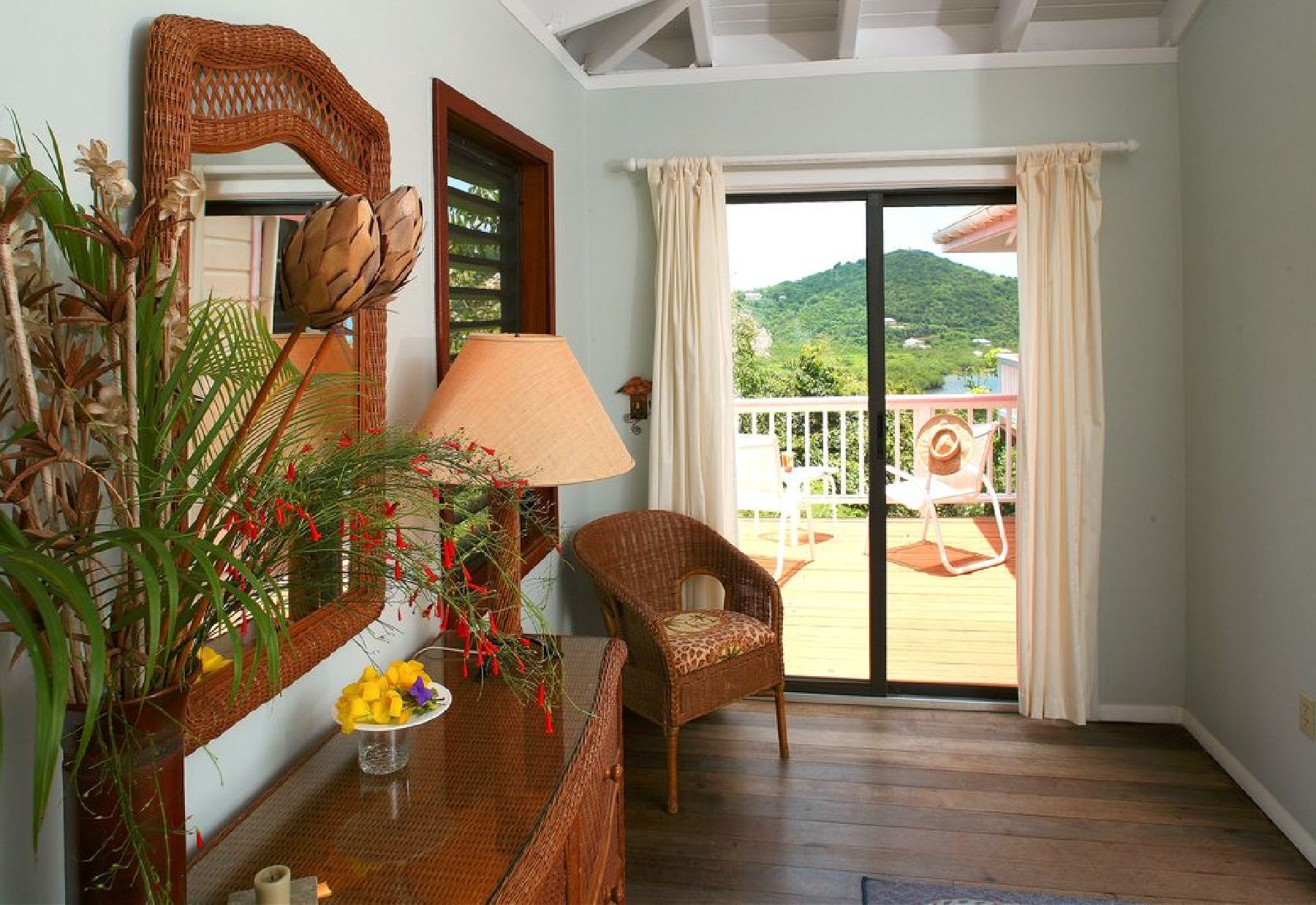 Escape to Paradise: Finding Your Dream Luxury Villa on St. John